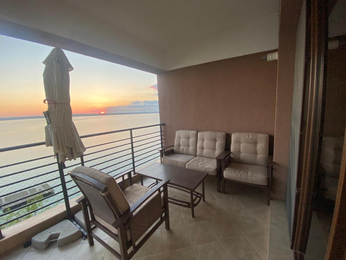 Amazing View Apartment Mamaia Eksteriør billede